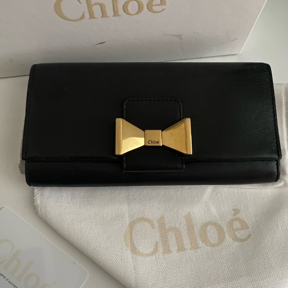 Chloé Designer Pebbled leather Black wallet made in France